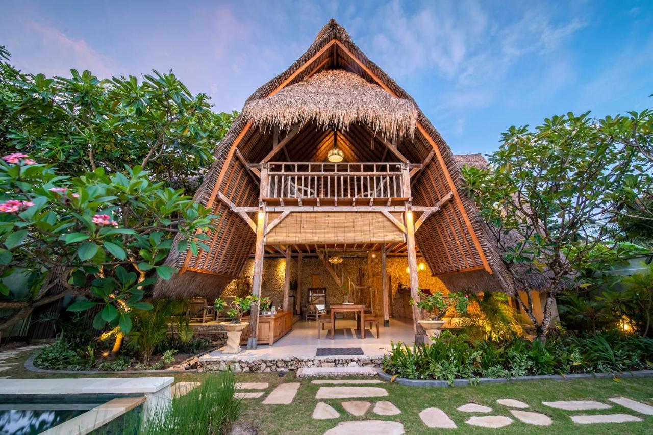 Villa Kasih Lembongan レンボンガン島 エクステリア 写真